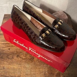 Salvatore Ferragamo Marrone Calf Women’s Loafer Size 8 1/2